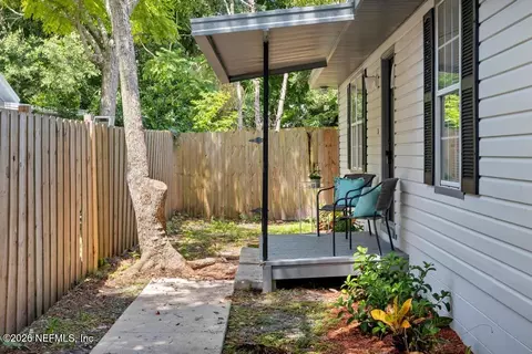 215 Nesmith Ave, Saint Augustine, FL 32084 photo 4