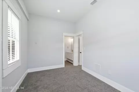 Bedroom - 205 E 1st St, Jacksonville, FL 32206 photo 7 of 9
