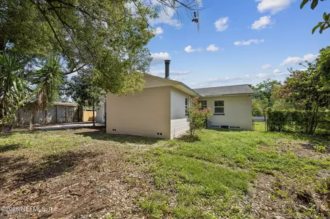 Exterior - 2436 Ormsby Cir E, Jacksonville, FL 32210 photo 9 of 9