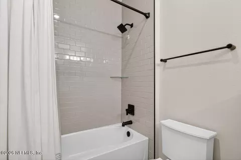 Bath - 698 Natureland Cir, Saint Augustine, FL 32092 photo 1 of 4