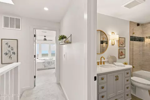 Entry Way - 2 10th St #4, Saint Augustine Beach, FL 32080 photo 2 of 2
