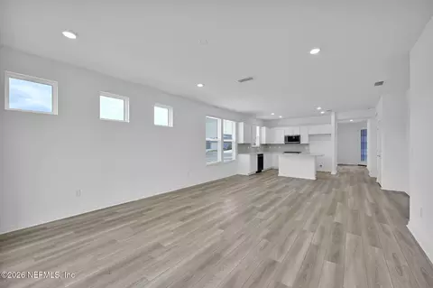 Living - 320 Ecliptic Loop, Yulee, FL 32097 photo 4 of 8