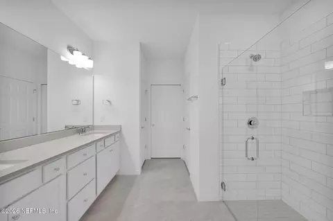 Bath - 320 Ecliptic Loop, Yulee, FL 32097 photo 1 of 3