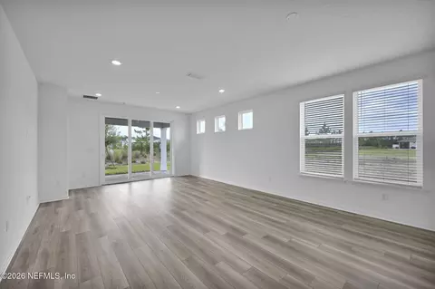 Living - 320 Ecliptic Loop, Yulee, FL 32097 photo 3 of 8