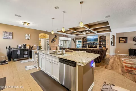 Kitchen - 96069 Breezeway Ct, Yulee, FL 32097 photo 3 of 6