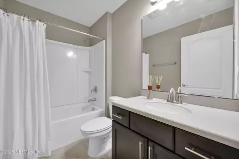 Bath - 6341 Rolling Tree St, Jacksonville, FL 32222 photo 2 of 2