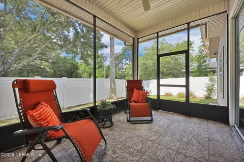 Exterior - 6341 Rolling Tree St, Jacksonville, FL 32222 photo 4 of 8