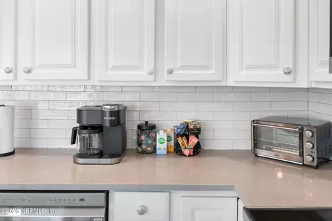 Kitchen - 40 E Magnolia Ave, Saint Augustine, FL 32080 photo 4 of 5