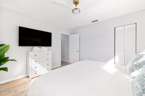Bedroom - 40 E Magnolia Ave, Saint Augustine, FL 32080 photo 13 of 14
