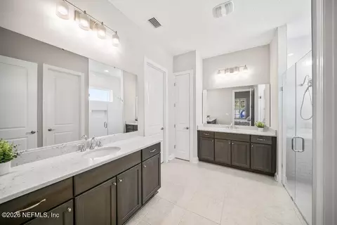 Bath - 214 Silver Pine Dr, Saint Augustine, FL 32092 photo 1 of 4