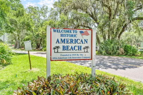 5460 James St, Fernandina Beach, FL 32034