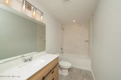 Bath - 2891 N 8th St, Saint Augustine, FL 32084 photo 5 of 6