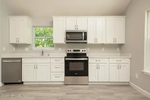 Kitchen - 2891 N 8th St, Saint Augustine, FL 32084 photo 2 of 6