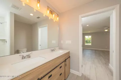 Bath - 2891 N 8th St, Saint Augustine, FL 32084 photo 4 of 6