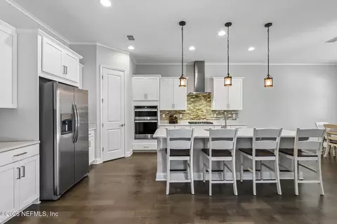 Kitchen - 152 Cloverbrook Rd, Saint Johns, FL 32259 photo 3 of 5