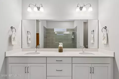 Bath - 152 Cloverbrook Rd, Saint Johns, FL 32259 photo 1 of 4