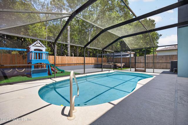 3447 Caroline Ridge Ln E, Jacksonville, FL 32225