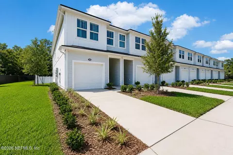 7634 Commander Ln, Jacksonville, FL 32256 photo 3