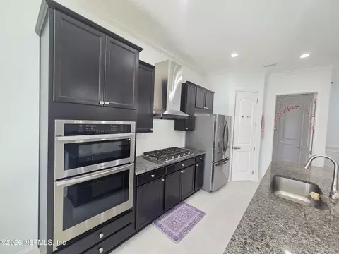 Kitchen - 67 Iris Creek Dr, Saint Augustine, FL 32092 photo 3 of 3