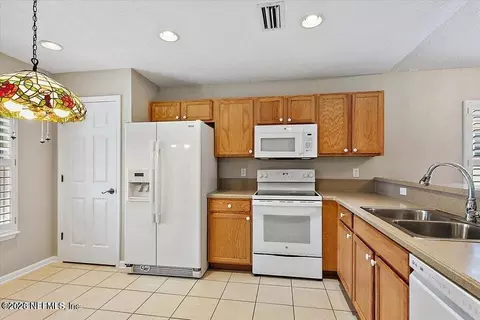 Kitchen - 1212 Coghill Cir, Saint Augustine, FL 32092 photo 2 of 2