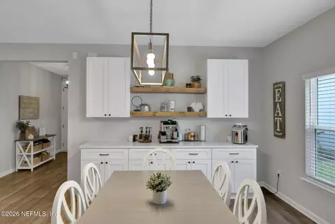 Dining - 98 Yardley Ct, Saint Augustine, FL 32092 photo 3 of 4
