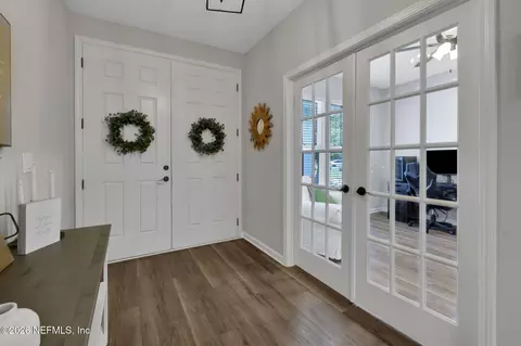 Entry Way - 98 Yardley Ct, Saint Augustine, FL 32092 photo 3 of 8