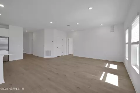 Living - 406 Barbosa Trl, Saint Augustine, FL 32095 photo 1 of 6