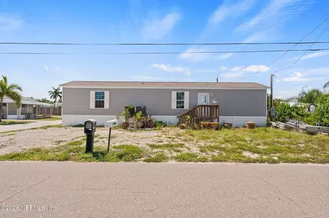 4895 Flamingo Dr, Saint James City, FL 33956