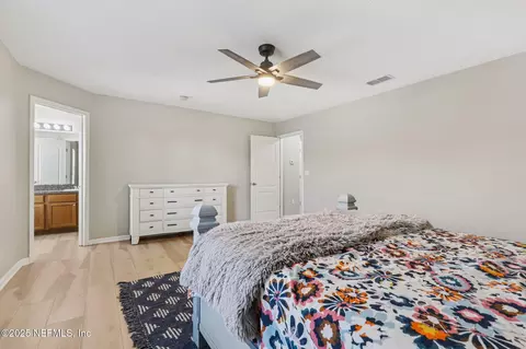 Bedroom - 1500 Calming Water Dr #2103, Fleming Island, FL 32003 photo 5 of 9