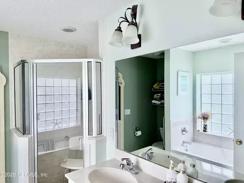 Bath - 564 Domenico Cir, Saint Augustine, FL 32086 photo 1 of 4