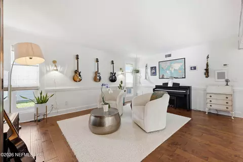 Living - 314 9th St, Atlantic Beach, FL 32233 photo 2 of 2