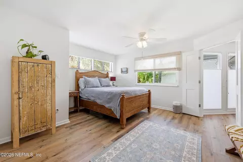 Bedroom - 314 9th St, Atlantic Beach, FL 32233 photo 2 of 4