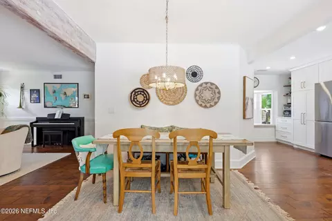 Dining - 314 9th St, Atlantic Beach, FL 32233 photo 1 of 1