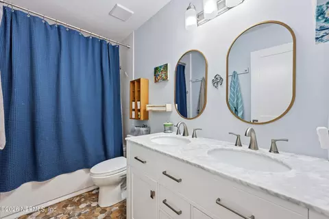 Bath - 314 9th St, Atlantic Beach, FL 32233 photo 3 of 3