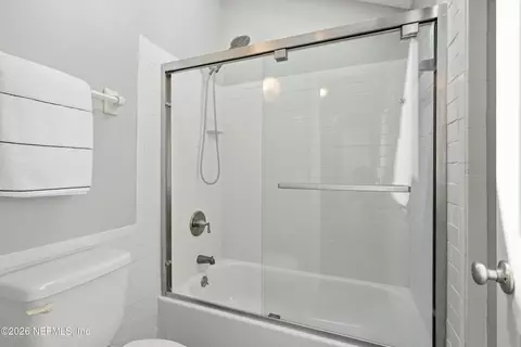Bath - 3701 Windjammer Ln, Saint Augustine, FL 32084 photo 2 of 2