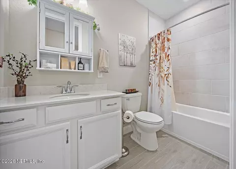 Bath - 48 Hammer Cir, Saint Johns, FL 32259 photo 3 of 3