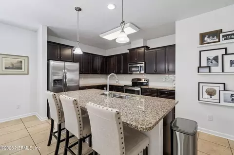 Kitchen - 206 Mission Cove Cir, Saint Augustine, FL 32084 photo 5 of 6