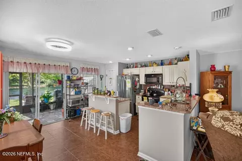 Kitchen - 541 Cabernet Pl #541, Saint Augustine, FL 32084 photo 2 of 4