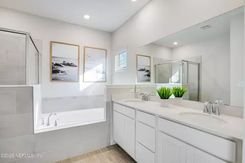 Bath - 22 Wrensong Pl, Saint Augustine, FL 32092 photo 1 of 2