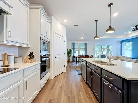 Kitchen - 45 Shell Creek Ct, Saint Augustine, FL 32086 photo 2 of 6