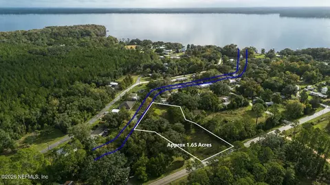 590 Palmetto Bluff Rd, Palatka, FL 32177