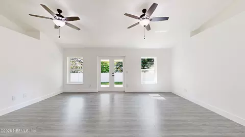 Living - 119 Drake Rd, Saint Augustine, FL 32086 photo 2 of 3