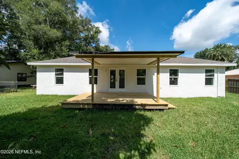 Exterior - 119 Drake Rd, Saint Augustine, FL 32086 photo 1 of 7