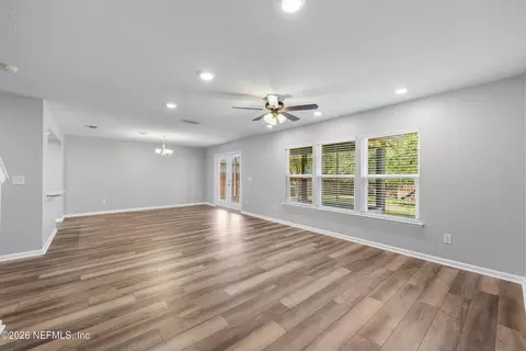 Living - 298 E Teague Bay Dr, Saint Augustine, FL 32092 photo 5 of 7