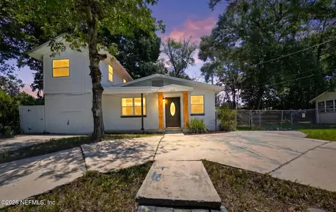 6751 Perry St, Jacksonville, FL 32208