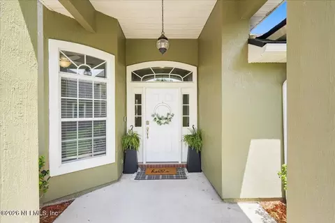 Entry Way - 817 Esquire Ln, Saint Augustine, FL 32092 photo 1 of 4