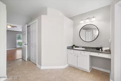 Entry Way - 817 Esquire Ln, Saint Augustine, FL 32092 photo 4 of 4