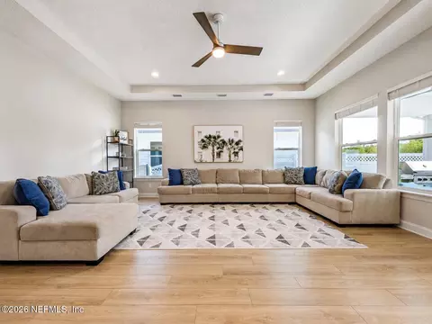 Living - 61 Yorkshire Dr, Saint Augustine, FL 32092 photo 2 of 2