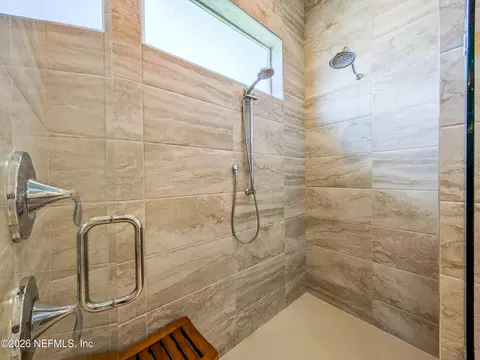 Bath - 61 Yorkshire Dr, Saint Augustine, FL 32092 photo 2 of 4