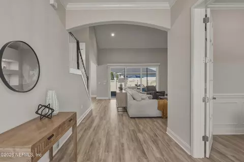 Entry Way - 466 Windwalker Dr, Saint Augustine, FL 32092 photo 2 of 5